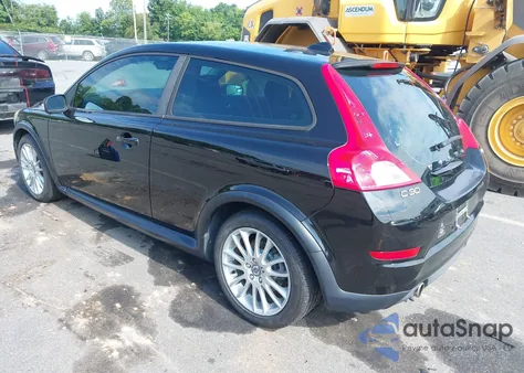 2012 Volvo C30 T5 from USA, damaged, VIN YV1672MK4C2265469